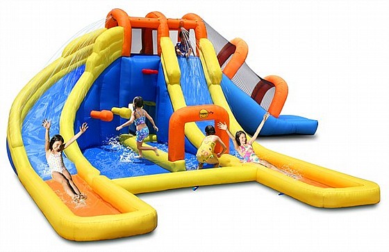 פארק מים פרטי - מגלשות מים לחצר