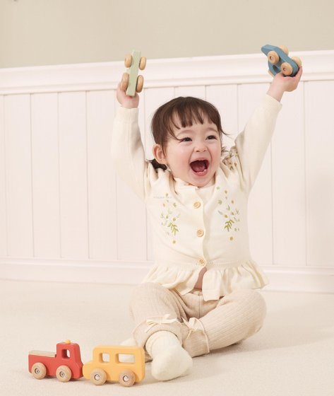 �� 4 ��� ��� ��� POLAR B